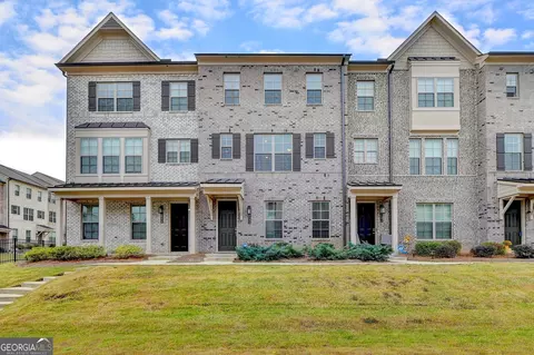 2526 Great Silver Fir Aly, Doraville, GA 30360