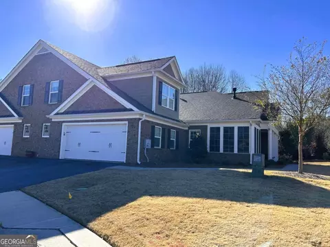 3223 Telhurst Ln, Buford, GA 30519