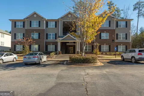 11203 Fairington Ridge Cir, Stonecrest, GA 30038