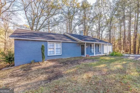 3423 Bramblevine Cir, Lithonia, GA 30038