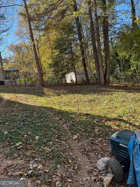 3138 Chippewa Dr, Rex, GA 30273 photo 5