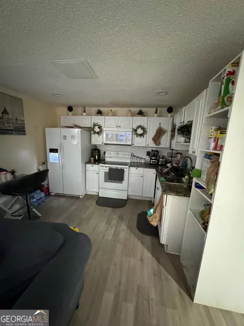 3138 Chippewa Dr, Rex, GA 30273 photo 11