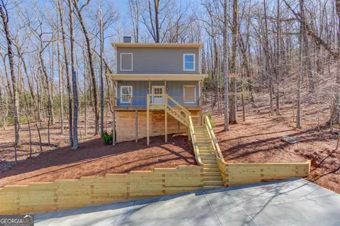 889 King Mountain Dr, Clayton, GA 30525