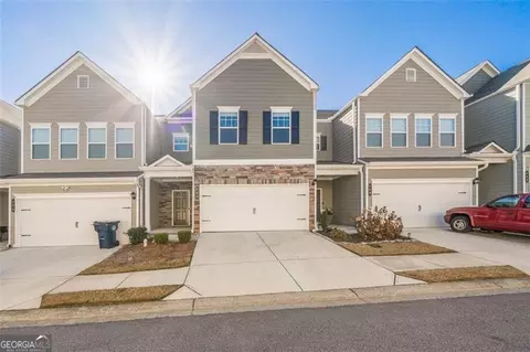 452 Crescent Woode Dr, Dallas, GA 30157