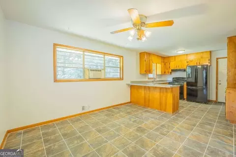 172 Meadowbrook Dr, Toccoa, GA 30577 photo 33