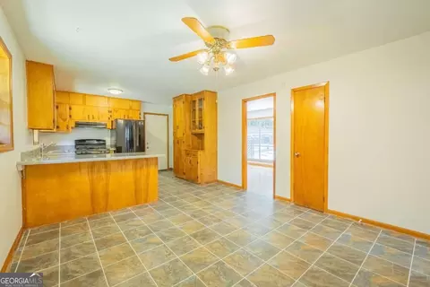 172 Meadowbrook Dr, Toccoa, GA 30577 photo 32