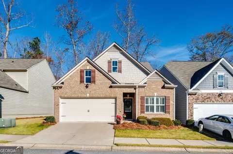 137 Hickory Village Cir, Canton, GA 30115