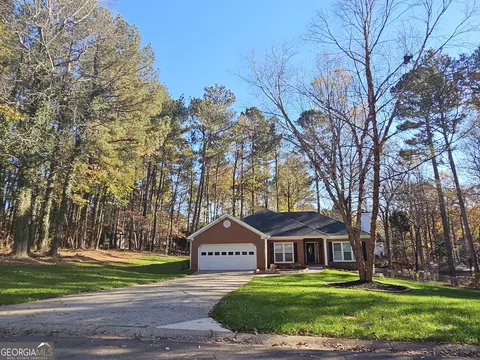 618 Saranel Ct, Lawrenceville, GA 30043