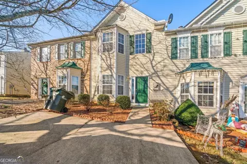 5003 Timber Hills Dr, Oakwood, GA 30566