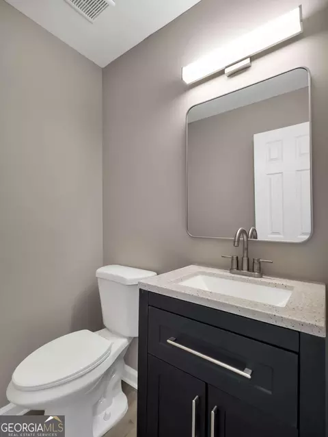 538 Michael Cir, Monroe, GA 30655 photo 16