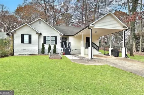 626 NW Bolton Rd NW, Atlanta, GA 30331