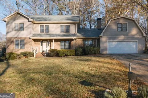 2861 Thornridge Ln, Atlanta, GA 30340