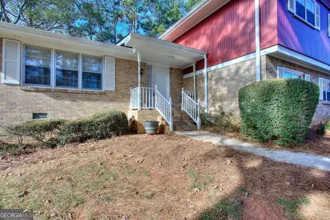 1100 Alpco Ct, Stone Mountain, GA 30083