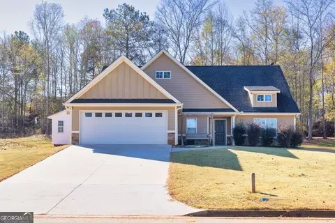 406 Belmont Park Dr, Commerce, GA 30529