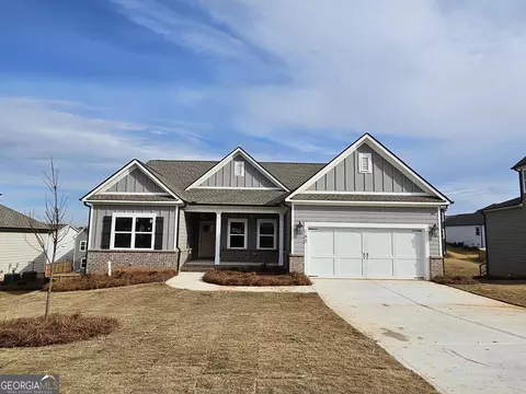 165 Alderman Ln, Winder, GA 30680