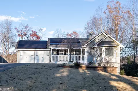 3828 Clubhouse Dr, Gainesville, GA 30501