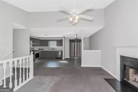 76 Hampton Oaks Dr, Hampton, GA 30228 photo 5