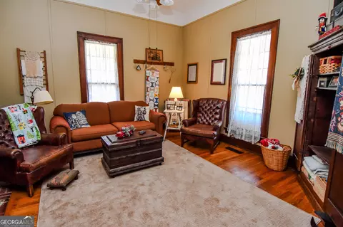 Living - 158 Spring Rd, Molena, GA 30258 photo 3 of 6