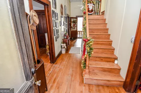 Entry Way - 158 Spring Rd, Molena, GA 30258 photo 2 of 10