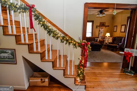 Entry Way - 158 Spring Rd, Molena, GA 30258 photo 1 of 10