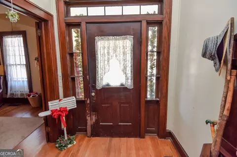 Entry Way - 158 Spring Rd, Molena, GA 30258 photo 8 of 10