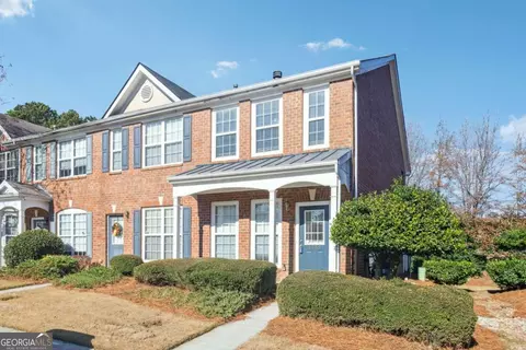 1459 Cove Creek Cir, Norcross, GA 30093