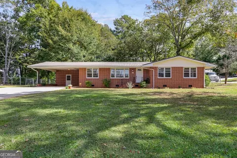 345 Stewart St, Carrollton, GA 30117