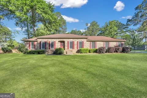 53 Golf Club Cir, Statesboro, GA 30458