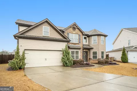 5703 Shore Isle Ct, Flowery Branch, GA 30542