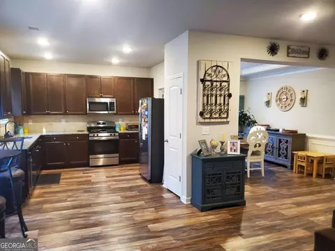 180 Kestrel Cir, Covington, GA 30014 photo 4