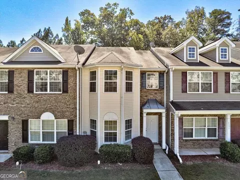 5385 Oakley Commons Blvd, Union City, GA 30291