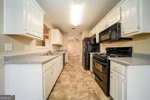2312 Sugarleaf Trl, Hampton, GA 30228 photo 13