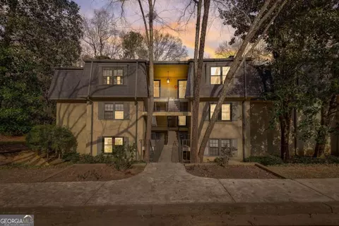 154 Amherst Pl NW, Atlanta, GA 30327