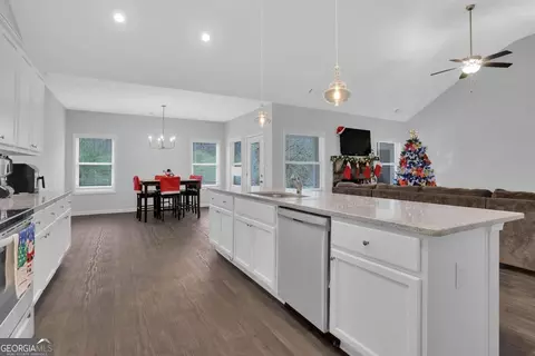 528 Elder Rd, Winder, GA 30680 photo 9