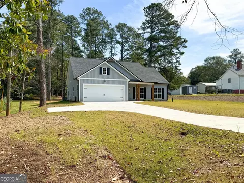 1224 Everee Inn Rd, Griffin, GA 30224