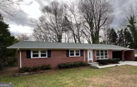 407 Rothell Rd, Toccoa, GA 30577
