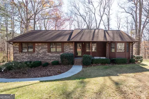 4512 Creekwood Cir NW, Kennesaw, GA 30152