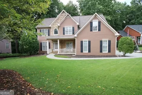 404 Redfield Dr, Canton, GA 30114