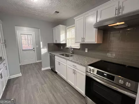 760 Oak St, Covington, GA 30014 photo 17