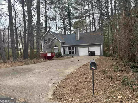 768 Presidential Dr, Dallas, GA 30157