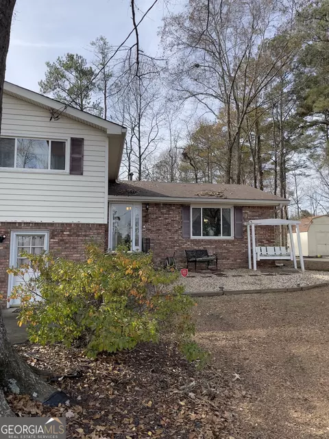 3211 Gail Ct, Lithia Springs, GA 30122