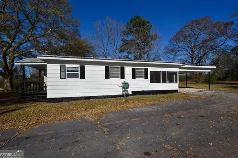 58 Glenda Dr, Lagrange, GA 30240 photo 3