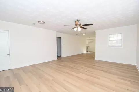 58 Glenda Dr, Lagrange, GA 30240 photo 10