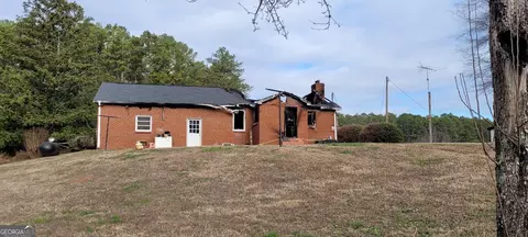 162 Hendricks Rd, Rydal, GA 30171