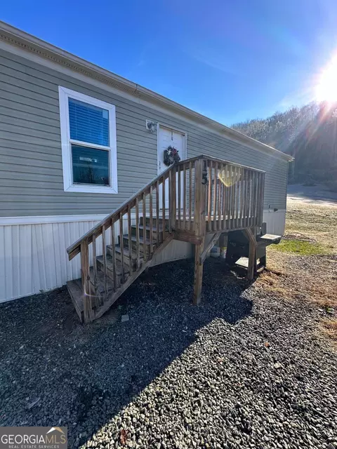 15 Stillwater Ln, Hayesville, NC 28904