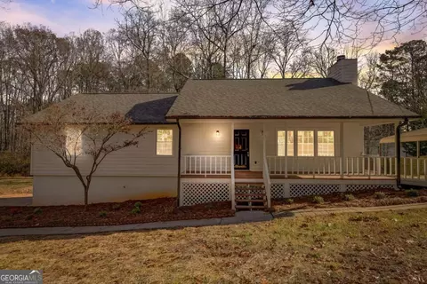 2954 Carrie Dr NW, Kennesaw, GA 30144