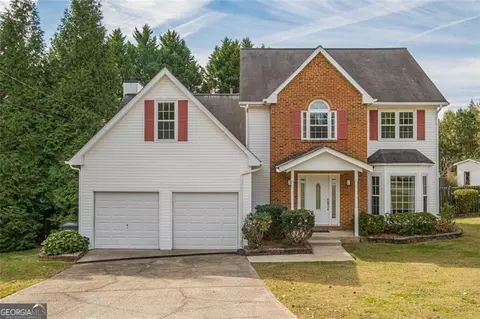3431 Crossgate Ct, Loganville, GA 30052