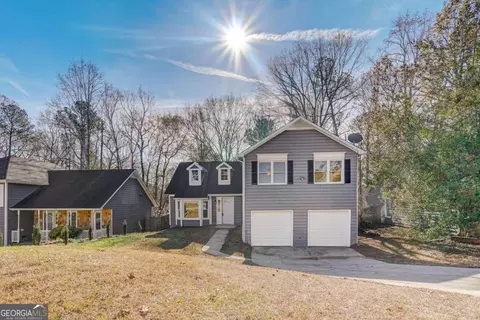 4841 Wyndam Dr, Stone Mountain, GA 30088