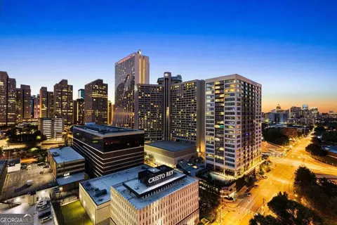 215 Piedmont Ave NE #2209, Atlanta, GA 30308