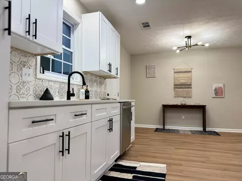 11479 Matthews Trl, Hampton, GA 30228 photo 14